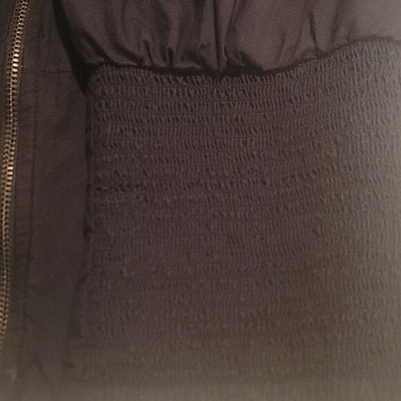 NWOT Anthropologie Black Sleeveless Vest Sz Med - Picture 8 of 9